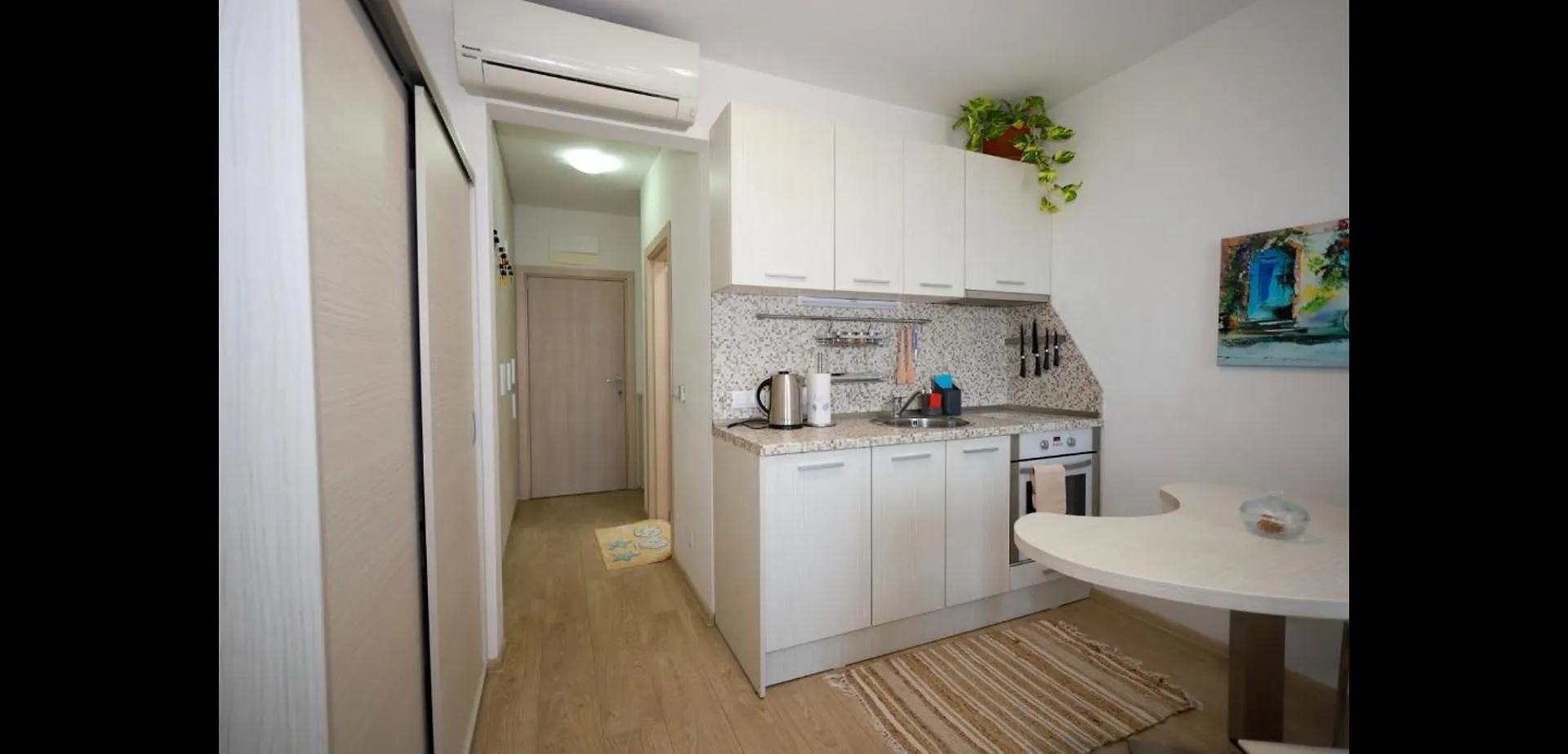 Студио Сарафово Burgas City